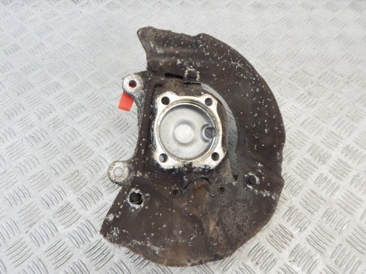 Ступица передняя правая BMW 5-series (E60/61) 31 21 6 760 954