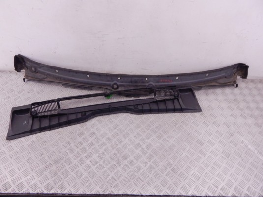 Дождевик BMW X5-series (E53) 51 71 8 402 642