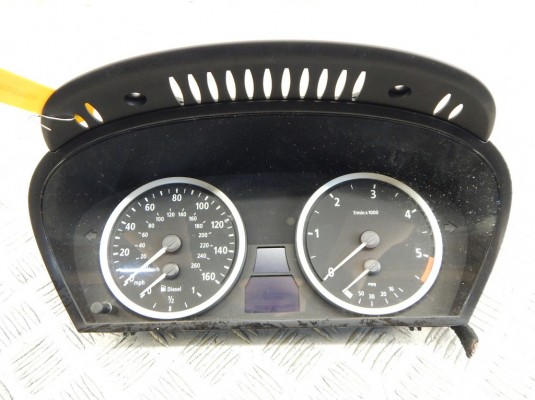 Щиток приборов (приборная панель) BMW 5-series (E60/61) 62 11 6 983 154