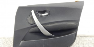 Обшивка двери передней правой (дверная карта) BMW 1-series (E87)