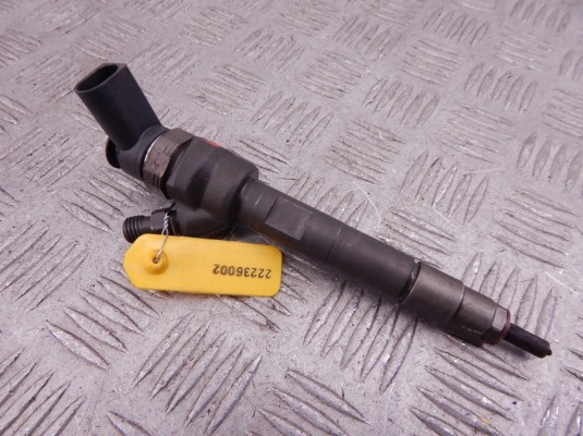 Форсунка BMW 3-series (F34GT) 13 53 7 798 446 Форсунка BMW 3-series (F34GT) 13 53 7 798 446