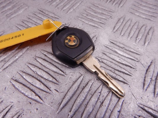 Ключ BMW 5-series (E39) Ключ BMW 5-series (E39)