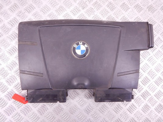 Воздухозаборник BMW 3-series (E90/91/92) 13 71 7 560 918 Воздухозаборник BMW 3-series (E90/91/92) 13 71 7 560 918