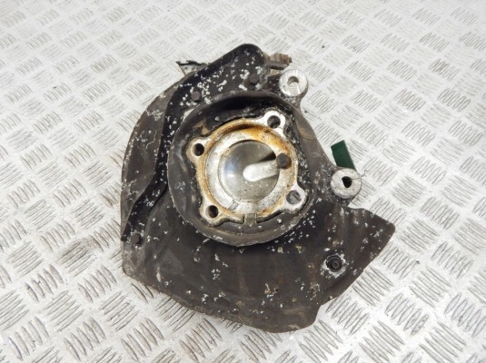 Ступица передняя левая BMW 5-series (E39) 31 21 1 092 853 Ступица передняя левая BMW 5-series (E39) 31 21 1 092 853