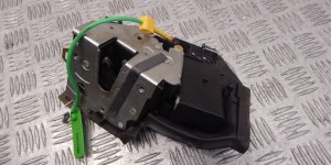 Замок двери передней правой BMW 5-series (E39) 51 21 8 235 104