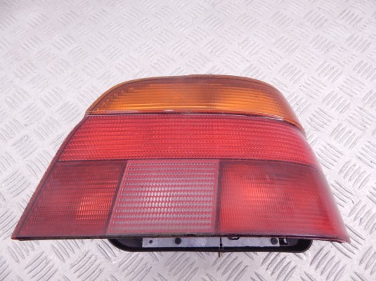 Фонарь задний правый BMW 5-series (E39) 63 21 8 363 558