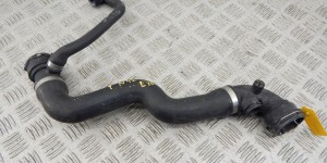 Патрубок радиатора BMW 3-series (E46) 17 12 7 520 669 Патрубок радиатора BMW 3-series (E46) 17 12 7 520 669