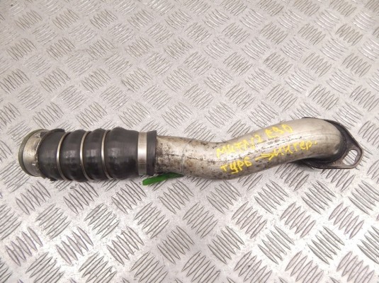 Патрубок интеркулера BMW 3-series (E90/91/92) 11 61 7 795 304