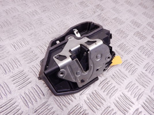 Замок двери передней левой BMW 7-series (F01/02) 51 21 7 202 143