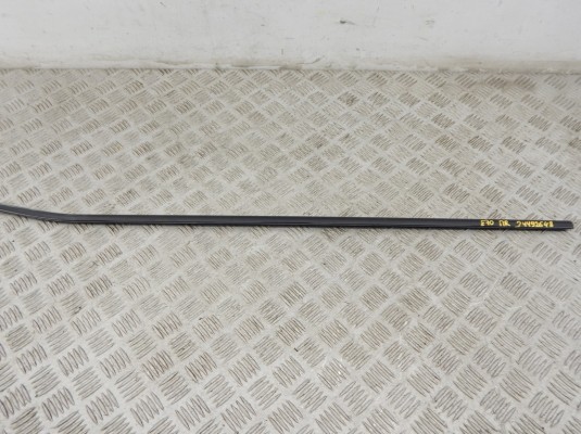 Молдинг стекла двери передней левой наружный BMW X5-series (E70)