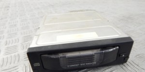 CD-чейнджер BMW 5-series (E60/61) 65 12 6 938 975 CD-чейнджер BMW 5-series (E60/61) 65 12 6 938 975