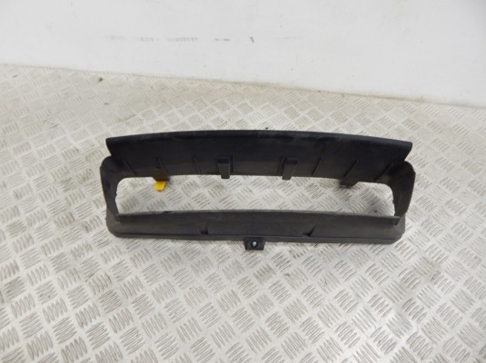 Воздухозаборник BMW 1-series (E87) 51 74 7 189 264