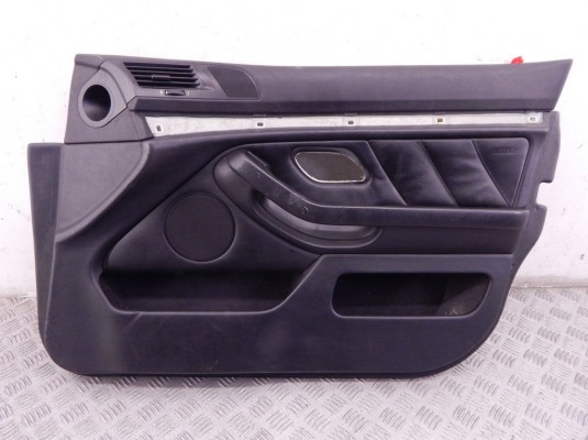 Обшивка двери передней правой (дверная карта) BMW 5-series (E39) 51 41 8 212 876 Обшивка двери передней правой (дверная карта) BMW 5-series (E39) 51 41 8 212 876