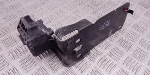 Передняя панель крепления облицовки (телевизор) BMW 3-series (E90/91/92) 51 64 7 117 812 Передняя панель крепления облицовки (телевизор) BMW 3-series (E90/91/92) 51 64 7 117 812