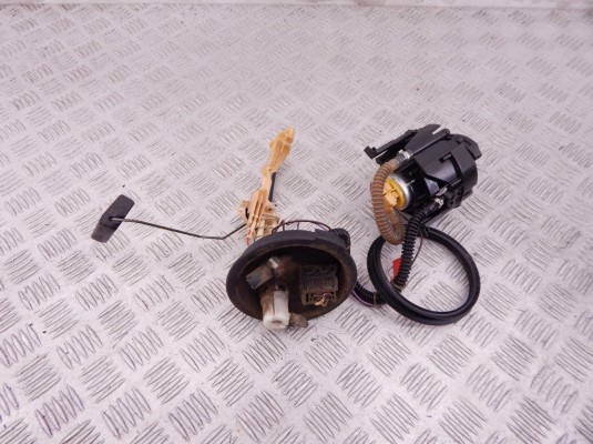 Насос топливный BMW 5-series (E39) 16 14 1 183 178