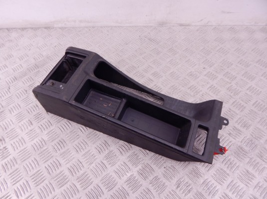 Консоль салона (кулисная часть) BMW 3-series (E46) 51 16 8 230 955