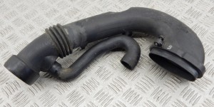 Патрубок воздушного фильтра BMW X5-series (E53) 13 71 7 786 013