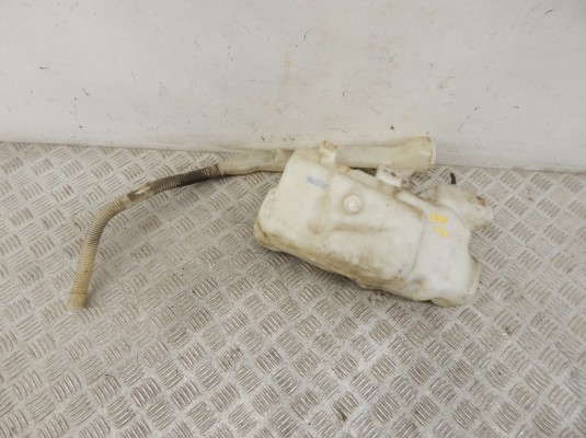 Бачок омывателя BMW 5-series (E39) 61 67 8 364 941 Бачок омывателя BMW 5-series (E39) 61 67 8 364 941