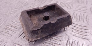 Опора под домкрат (поддомкратная подушка) BMW X5-series (E53) 51 71 7 001 650