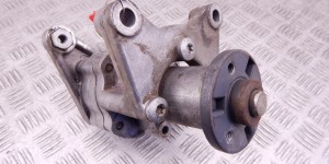 Насос гидроусилителя руля BMW X5-series (E70) 32 41 6 781 008 Насос гидроусилителя руля BMW X5-series (E70) 32 41 6 781 008