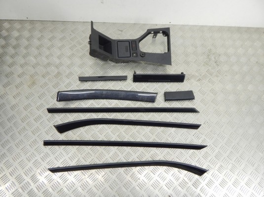 Накладка декоративная салона (комплект) BMW 5-series (E39) 51 16 8 196 979