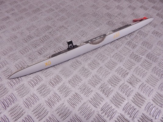 Подсветка номера BMW X5-series (E53) 51 13 7 054 941 Подсветка номера BMW X5-series (E53) 51 13 7 054 941