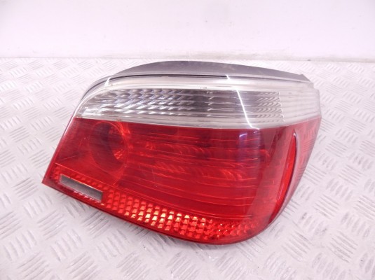 Фонарь задний правый BMW 5-series (E60/61) 63 21 7 165 738