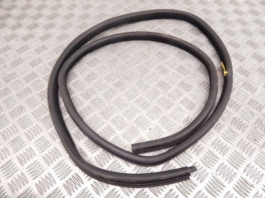 Уплотнитель BMW 3-series (E46) 51 34 8 194 777