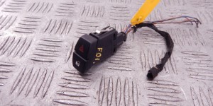 Кнопка аварийной сигнализации BMW 7-series (F01/02) 61 31 9 161 896 Кнопка аварийной сигнализации BMW 7-series (F01/02) 61 31 9 161 896