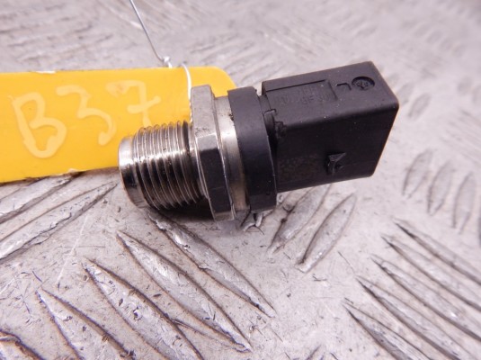 Датчик давления топлива BMW 2-series (F45/46) 13 53 8 577 623