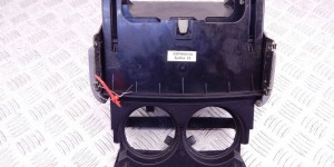 Подстаканник BMW X5-series (E53) 51 16 8 253 125