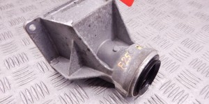 Кронштейн полуоси BMW X3-series (F25) 31 50 7601 996