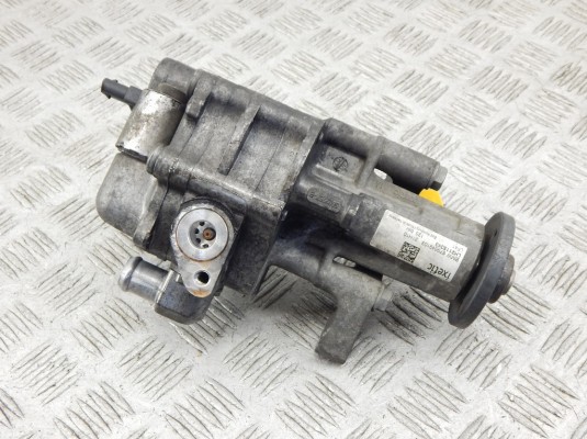 Насос гидроусилителя руля BMW 7-series (F01/02) 32 41 6 796 491