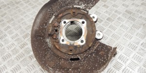 Ступица задняя левая BMW 7-series (F01/02) 33 32 6 796 497