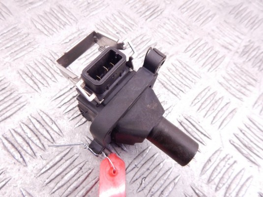 Катушка зажигания BMW 5-series (E39) 12 13 1 703 228