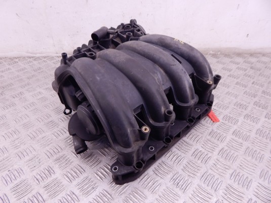 Коллектор впускной BMW 1-series (E87) 11 61 7 522 938 Коллектор впускной BMW 1-series (E87) 11 61 7 522 938