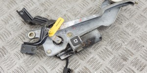 Моторчик заднего стеклоочистителя (дворника) BMW 5-series (E34) Моторчик заднего стеклоочистителя (дворника) BMW 5-series (E34)