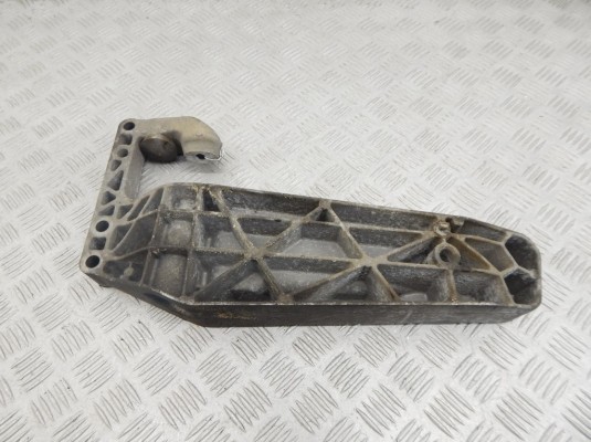 Кронштейн КПП BMW X3-series (F25) 22 31 6 786 567
