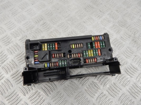 Блок предохранителей BMW 5-series (F10/11) 61 14 9 252 815