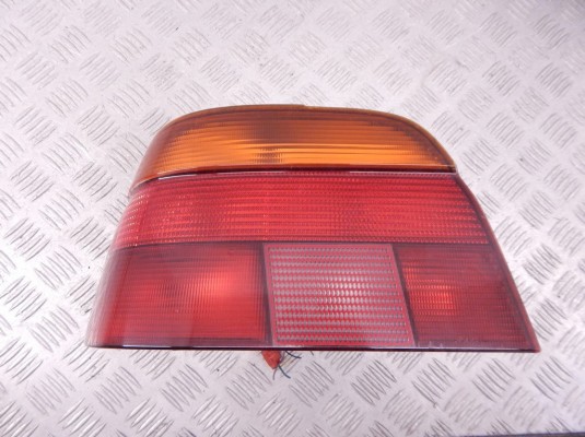 Фонарь задний левый BMW 5-series (E39) 8358031