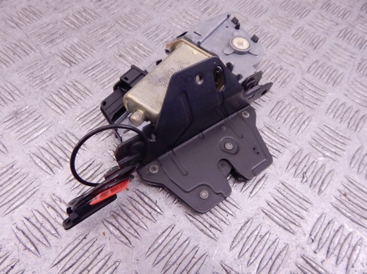 Замок багажника BMW X5-series (E53) 51 24 7 111 008