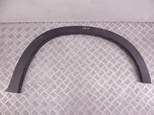 Молдинг крыла переднего правого BMW X5-series (E70) 51 77 7 158 428