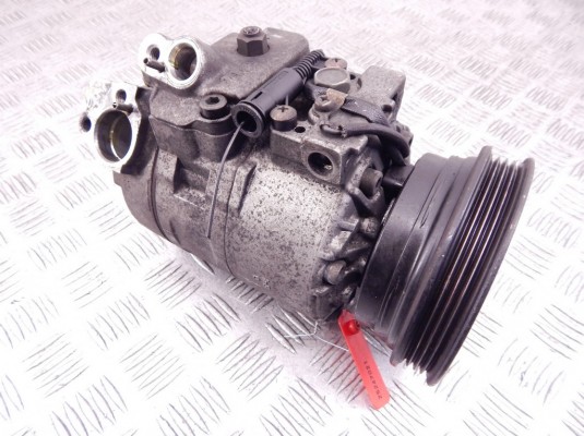 Компрессор кондиционера BMW 5-series (E39) 64 52 8 377 242 Компрессор кондиционера BMW 5-series (E39) 64 52 8 377 242