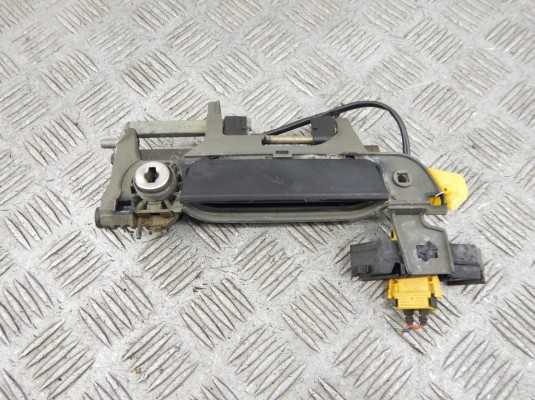 Ручка наружная передняя правая BMW 5-series (E34)