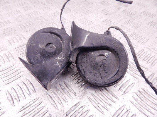 Сигнал (клаксон) BMW 5-series (E39) 61 33 8 381 271