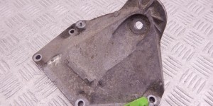 Кронштейн двигателя BMW 5-series (E60/61) 22 11 6 761 111