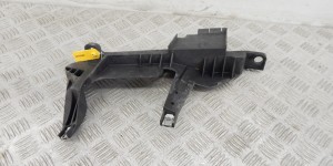 Крепление фары правой BMW X3-series (E83) 63 12 6 939 200 Крепление фары правой BMW X3-series (E83) 63 12 6 939 200