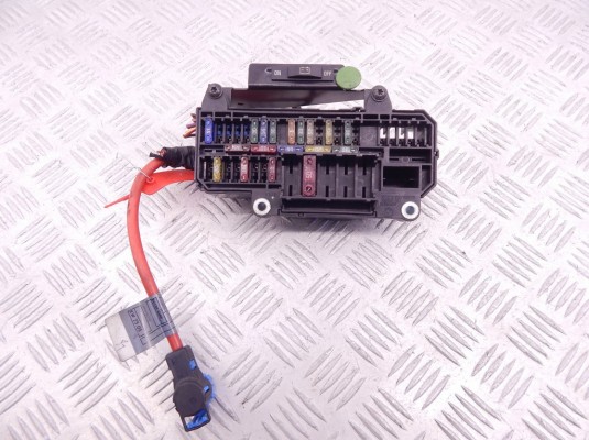 Блок предохранителей BMW 7-series (E65/66) 61 13 6 900 583