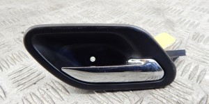 Ручка внутренняя передняя правая BMW 5-series (E39) 51 21 8 226 050 Ручка внутренняя передняя правая BMW 5-series (E39) 51 21 8 226 050