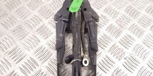 Петля капота BMW 5-series (E39) 41 61 8 203 275